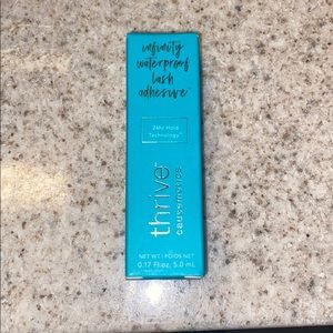 Infinity Waterproof Lash Adhesive